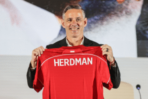 Herdman Yakin Indonesia Bisa Tampil di Piala Dunia 2030